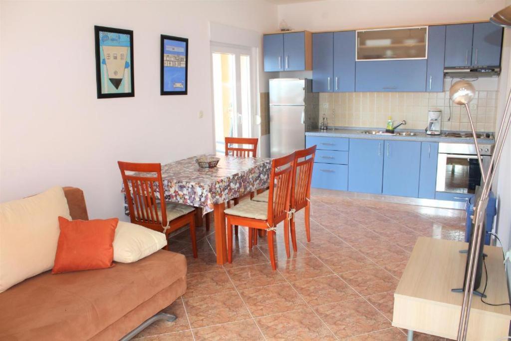 Apartment Visum Primošten Eksteriør bilde